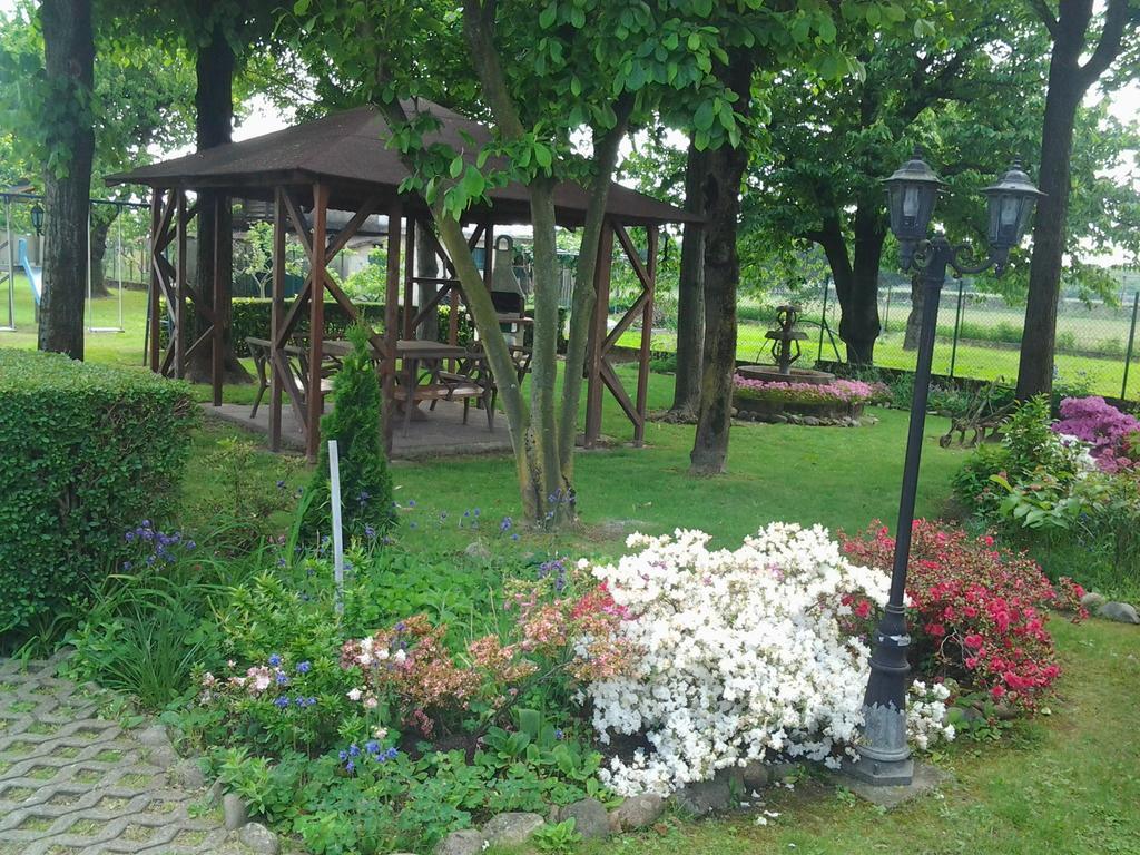 B&B Le Camelie Bareggio ภายนอก รูปภาพ